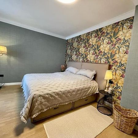 Luxury 2 Bedroom Top Central Apartment Sofia Exterior photo
