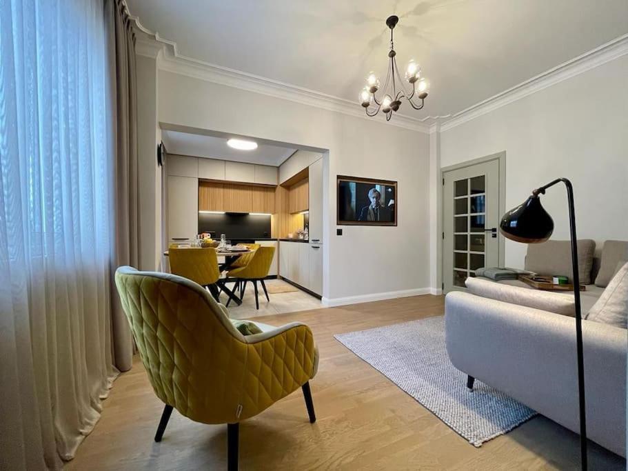 Luxury 2 Bedroom Top Central Apartment Sofia Exterior photo