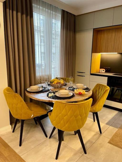 Luxury 2 Bedroom Top Central Apartment Sofia Exterior photo
